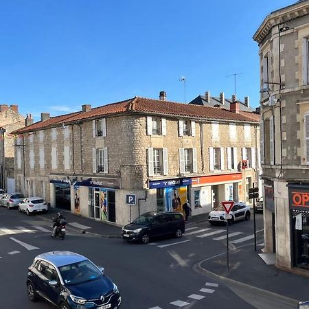 La Mimi, Grand T2 Hyper Centre Ville Fontenay-le-Comte Exteriör bild